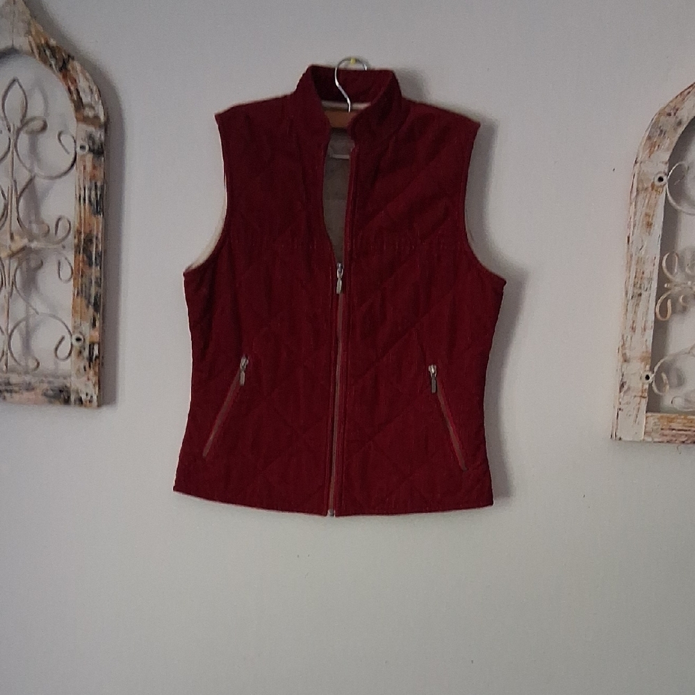 Eddie Bauer Women's Burgundy Quilted Vest